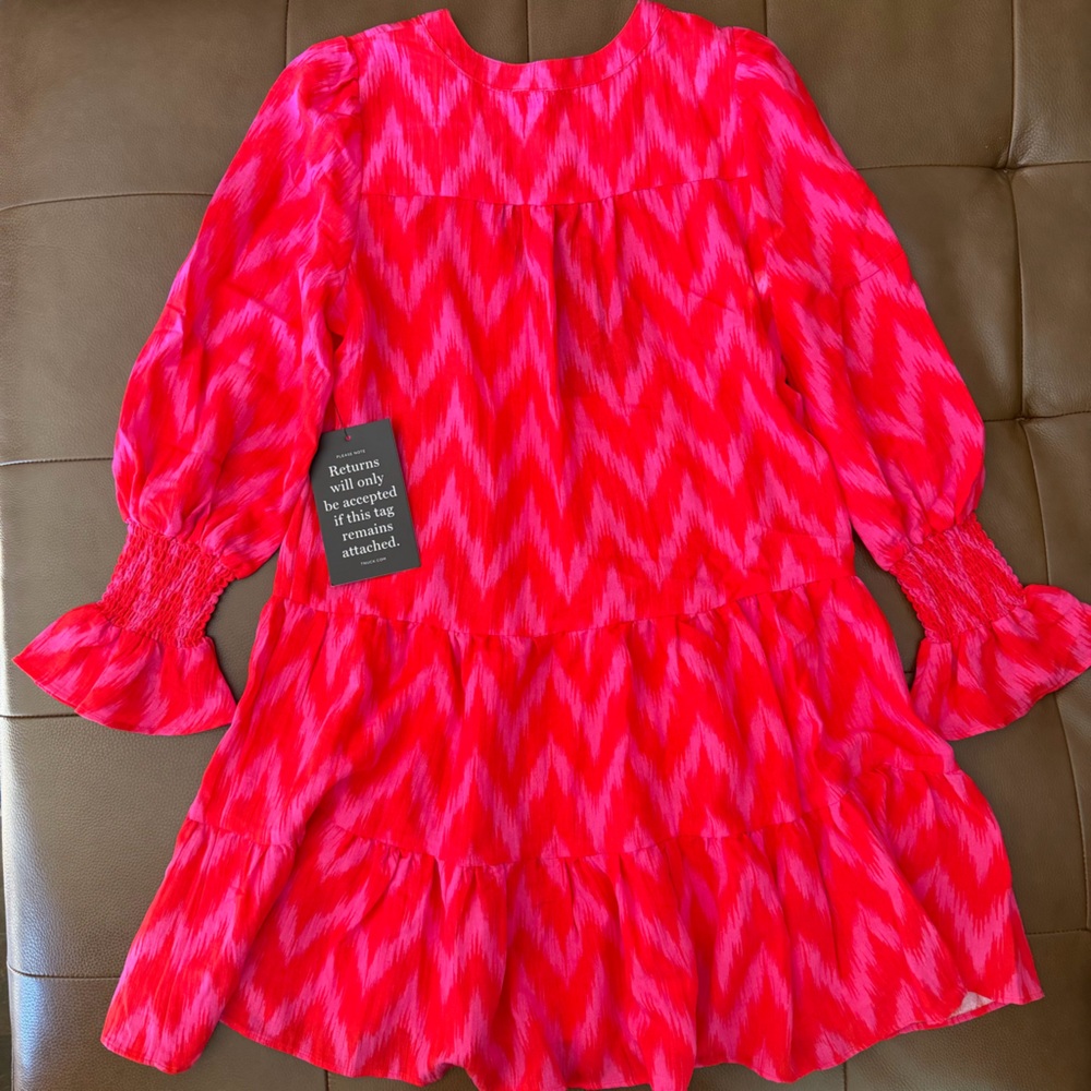 Pomander Place Pink Chevron V-Neck Dress - Picture 6 of 6